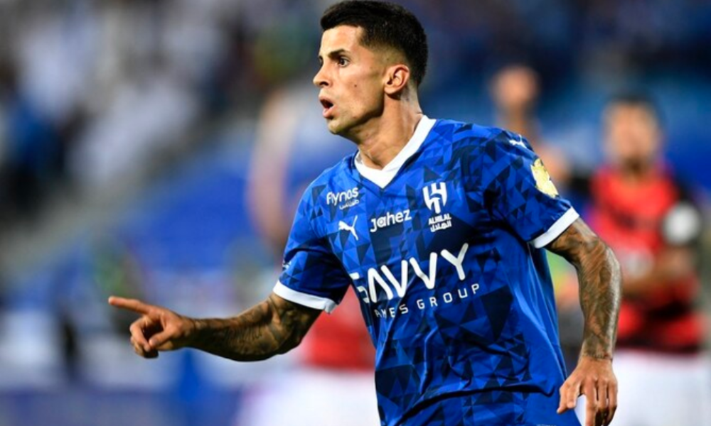 Manchester United are interested in Joao Cancelo - The player have been informed about a move