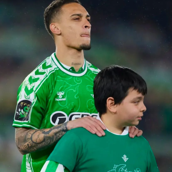 2 key passes, 83% accurate passes - Antony Dos Santos shines on Real Betis debut