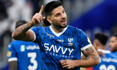 Manchester United are considering a move for Aleksandar Mitrović after missing out on Liam Delap