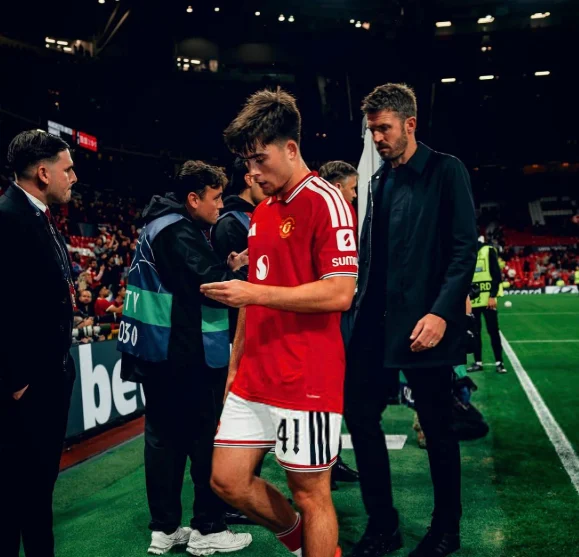 Manchester Derby Preview: Why dominant Man City still dread the trip to Old Trafford as Carrick and Maresca clash